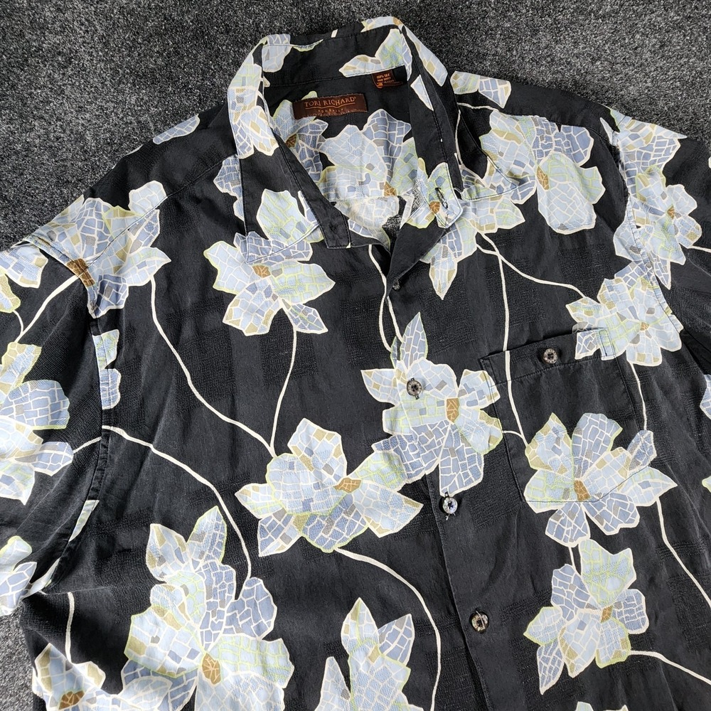 Tori Richard Honolulu Hawaii Shirt Men's Black Floral Button Up Size 2XL.